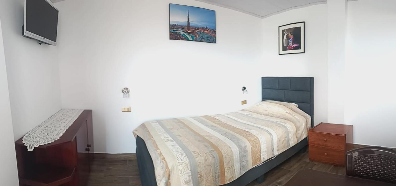 Kultur Berlin Hostel & Suites Hostal